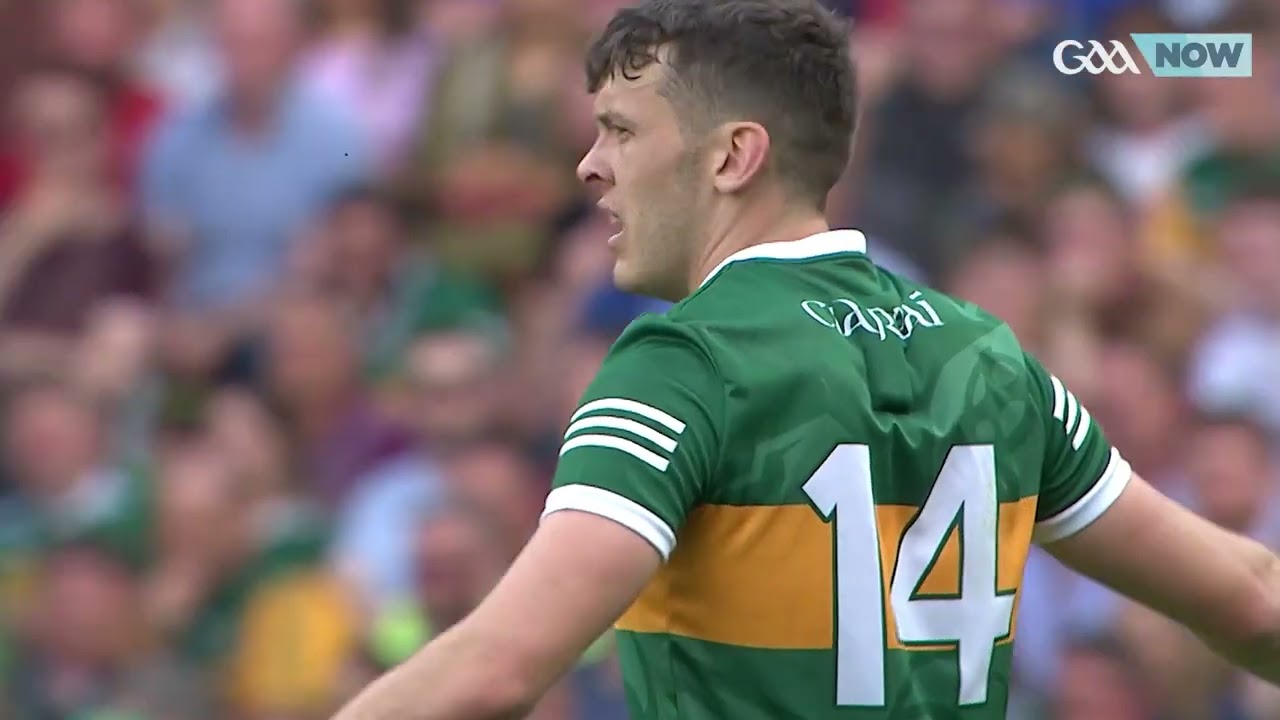 2022 Football Moments: Clifford's Masterclass