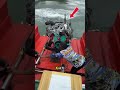 メコン川流域では、手作りのロングテールボートが一般的な交通手段となっている。