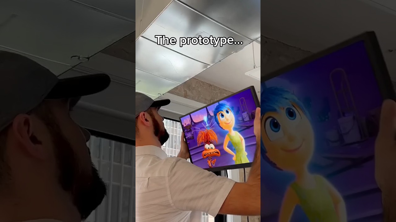 WORLD SMALLEST 4K HEADSET 😱