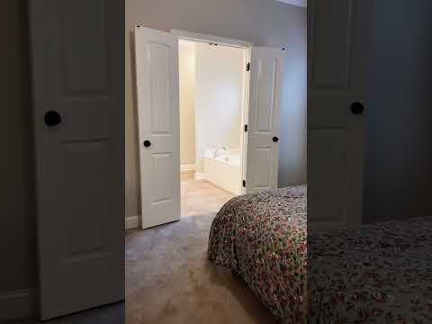 2319 Saint Ives Lane, Hernando, MS home video tour
