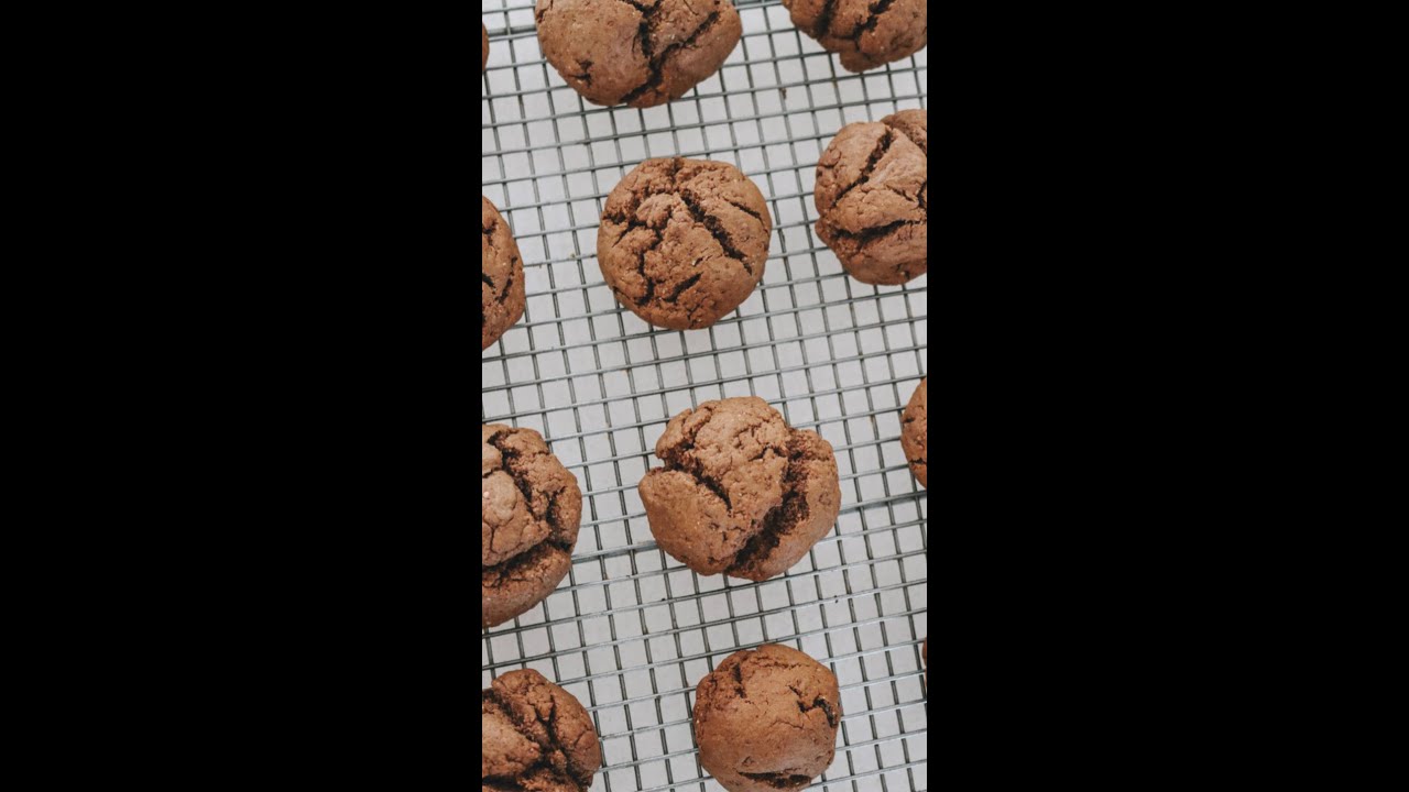 Vegan Almond Butter Cookies