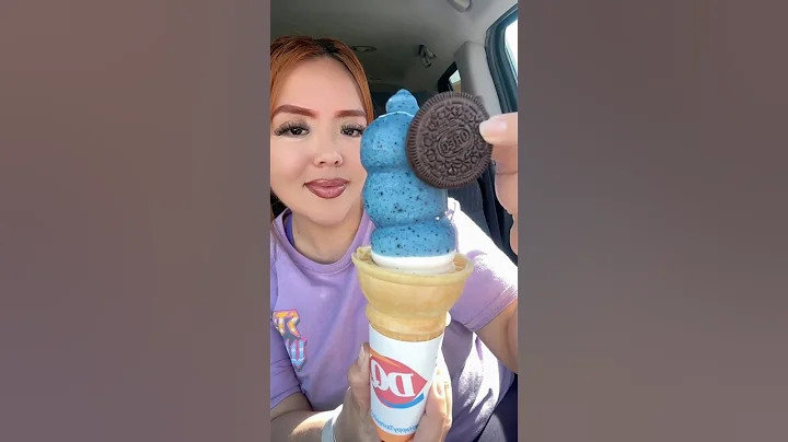 🍦NEW DAIRYQUEEN CRUNCHIN’ COOKIE DIPPED CONE  #mukbang #eating #eatingshow #asmr #icecream #foodie