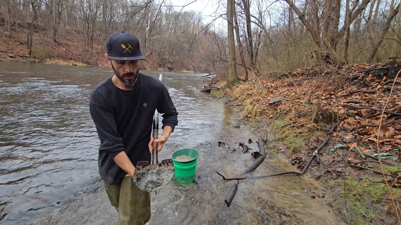 How much glacial gold in 2 hours panning in western Pennsylvania?