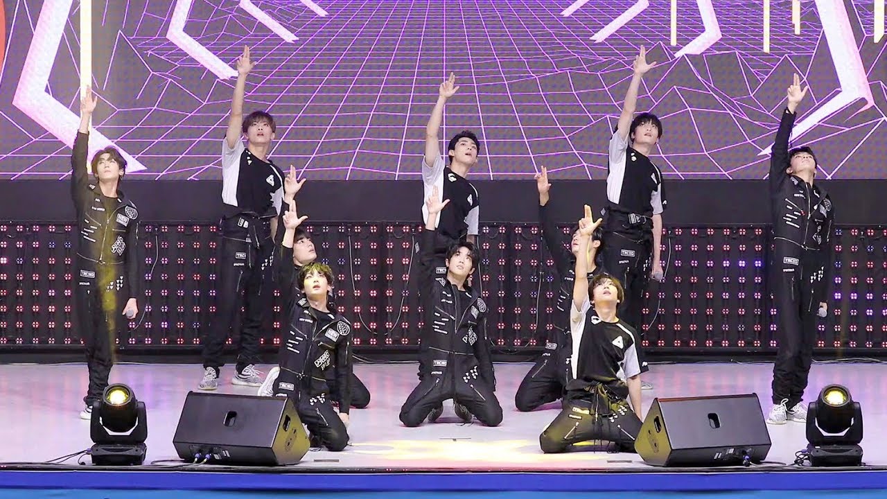 181003 TRCNG(티알씨엔지) Full ver. (Wolf Baby + Spectrum 외 2곡) [희망나눔페스티벌] 4K 직캠 by 비몽