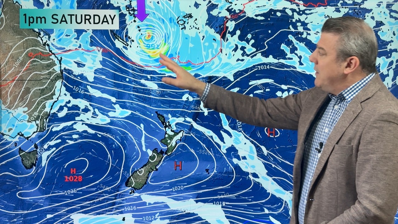 NZ: Monitoring potential tropical storm + southerly change arrives Sunday
