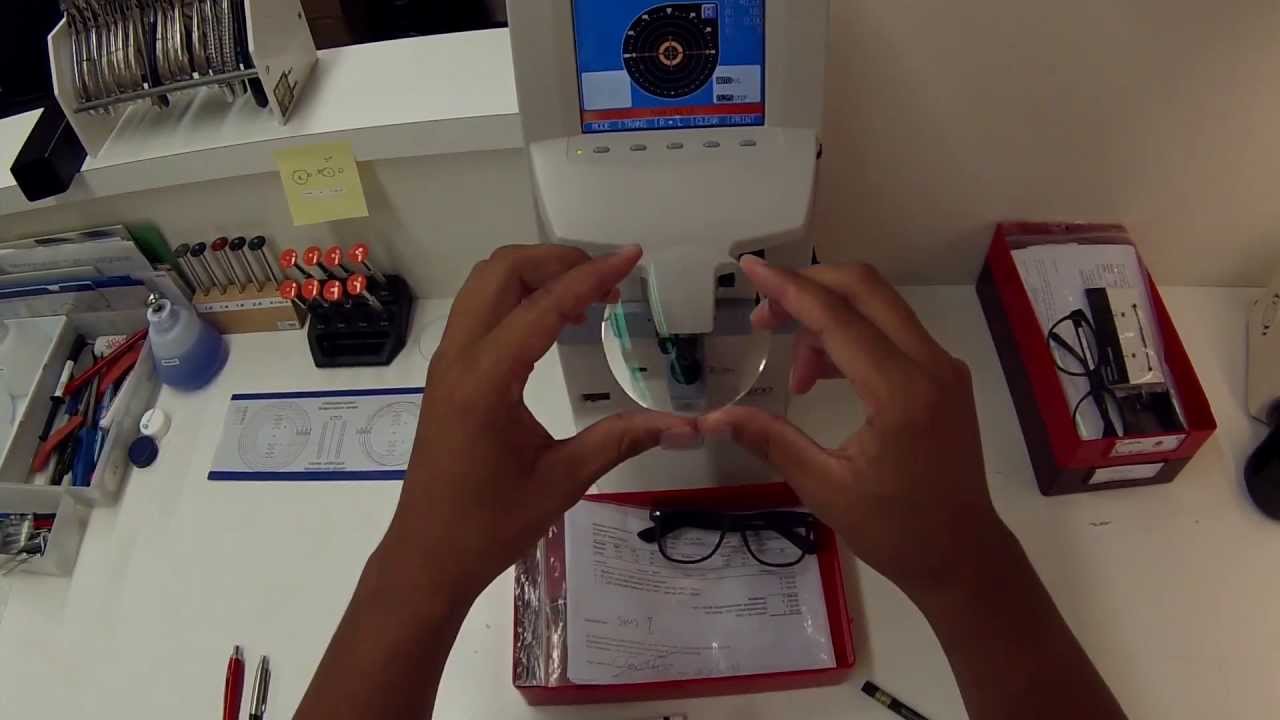 Achter de schermen bij Van Daalen Optiek Hoe wordt een bril gemaakt YouTube Achter de schermen bij Van Daalen Optiek Hoe wordt een bril gemaakt YouTube