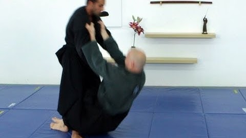 Tomoe nage, basic Ninjutsu throw - technique for Akban wiki