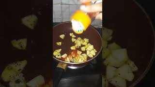 Hot and spicy apple chaat | Try some new recipes | Recipes with soul | subscribe | ready in 30 sec |