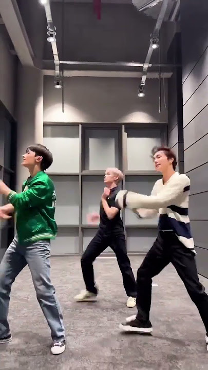 버논 선배님과 Rhythm에 맞춰 Bite Me🔥#ENHYPEN #JUNGWON #JAY #SEVENTEEN #VERNON #BiteMe #BiteMeChallenge