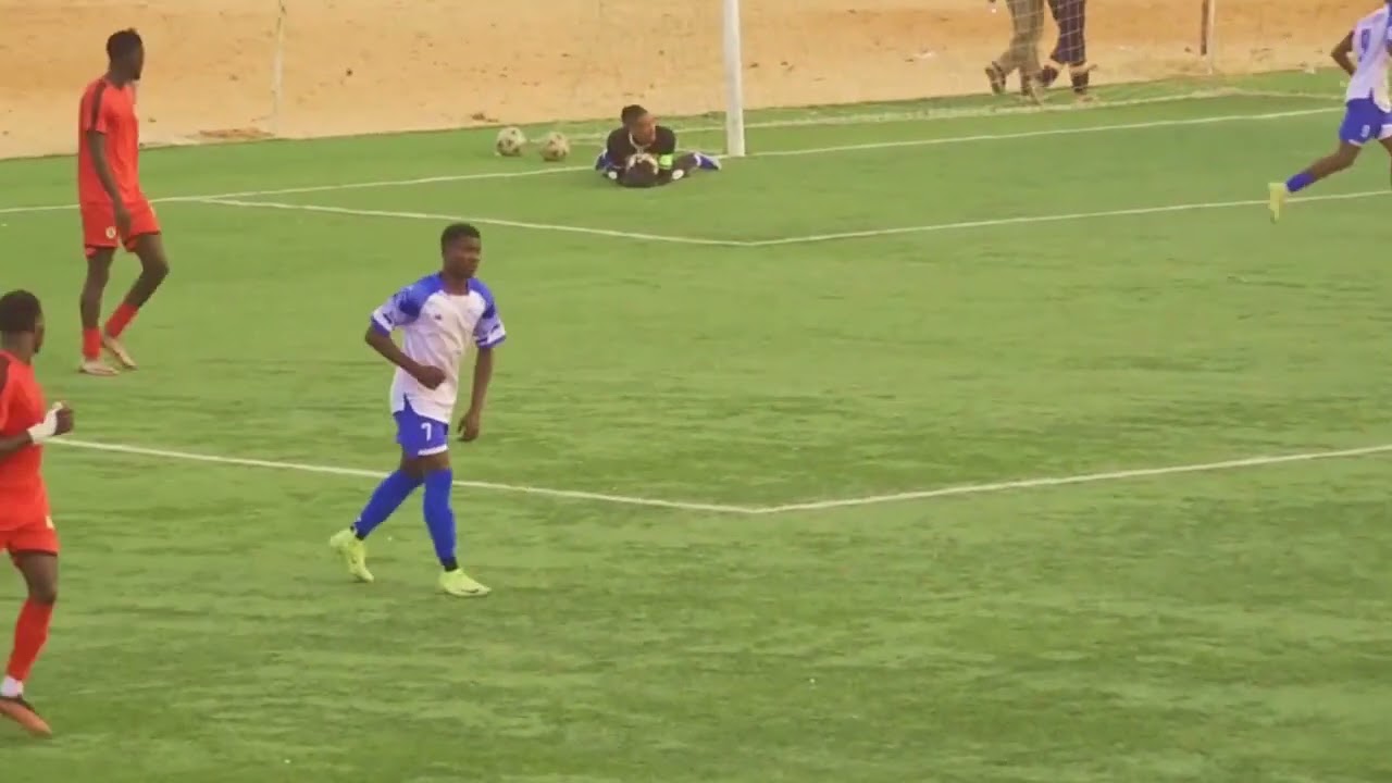 HIGHLIGHTS CHRISTIAN USSAC MILIEU EXCENTRÉ 