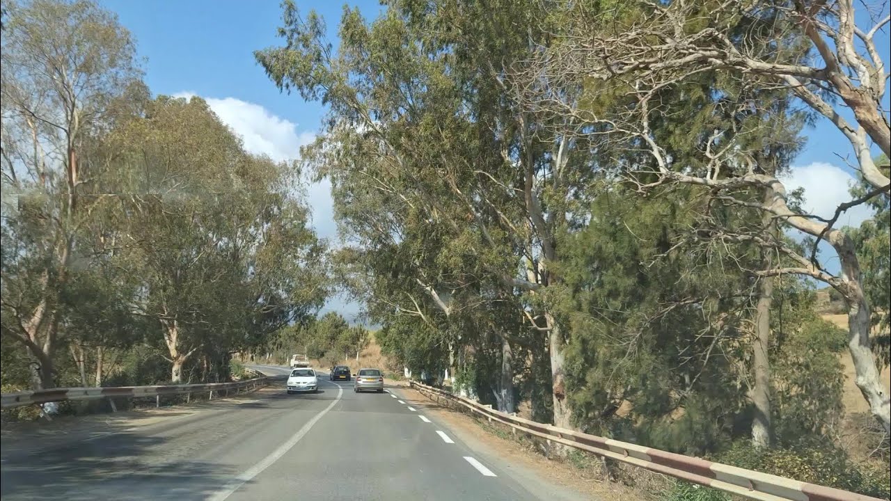 تابعو جولة جميلة على الطريق بين كاب جنات و برج منايل