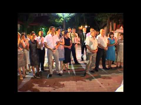Mireasa cinta la nunta p/u mire. Lilia si Costi!