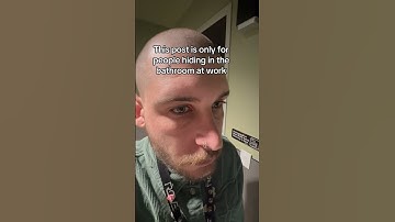 Doom scrolling in the bathroom at work #fyp