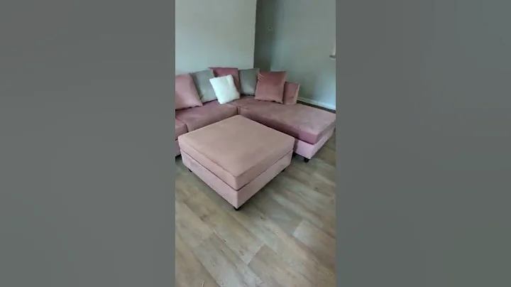 Alessandra Reversable Sectional w Nailhead Trim and Ottoman Pillows are Included