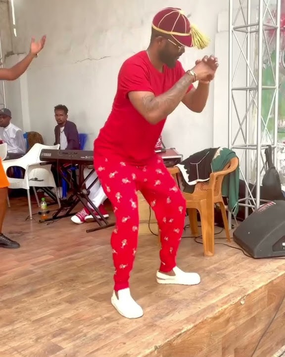 Fally Ipupa - New Dance Moves 2021