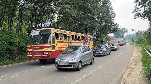 High Speed KSRTC Superfast Bus Dangerous overtake