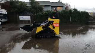2023 DIGGIT SCL850 TRACKED RIDE-ON MINI SKID STEER (1145)