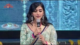 Pooja Hegde Singing on Stage @ Mukunda Audio Launch - Varun Tej