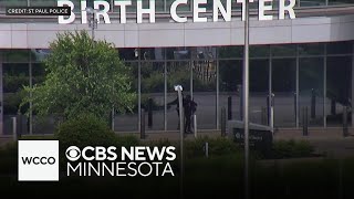 Video shows moments police shoot assault suspect outside St. Paul hospital