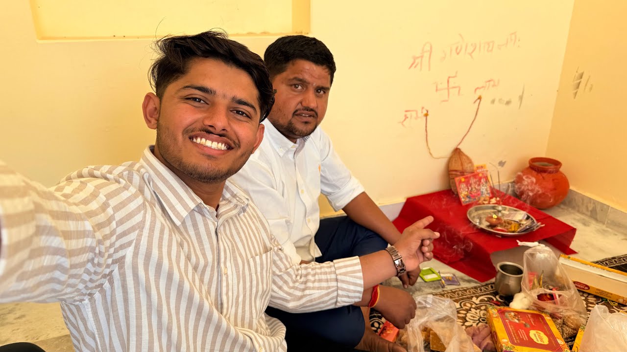 Mere bhai ki new shop ka - उद्घाटन 😍 !! ￼kapsa vlog 96