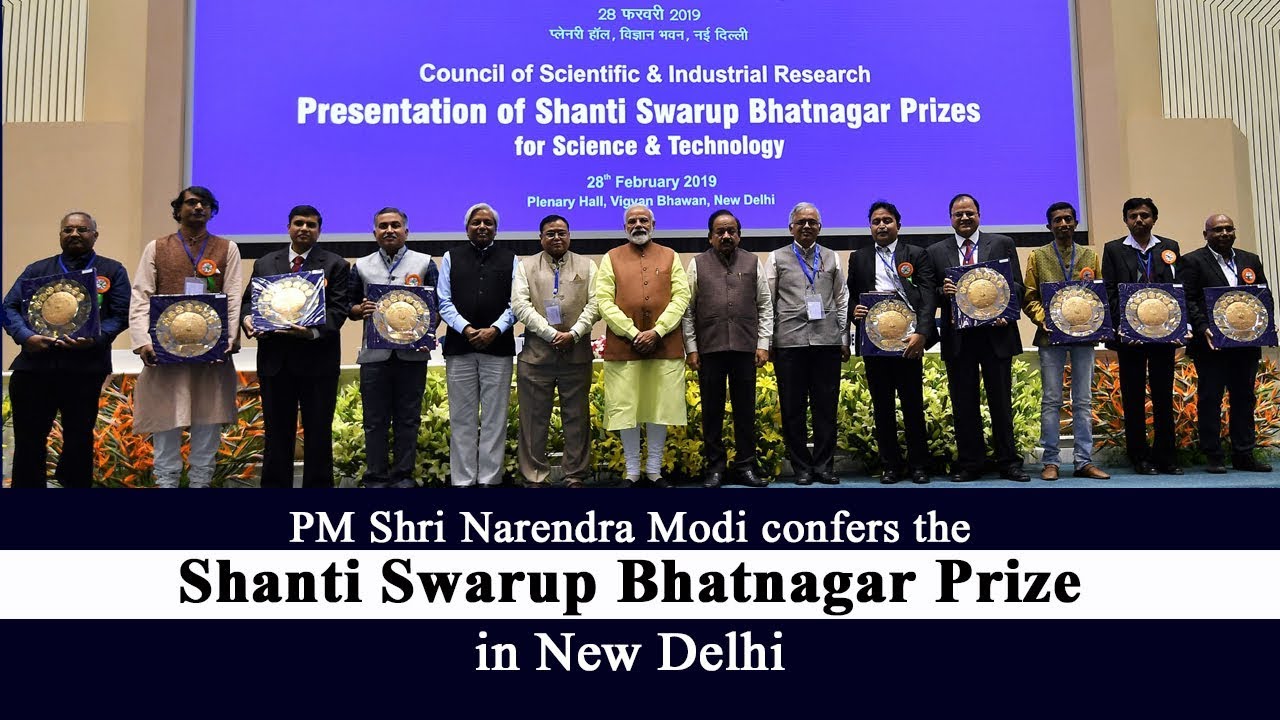 PM Shri Narendra Modi confers the Shanti Swarup Bhatnagar Prize