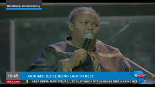 Hlengiwe Mhlaba pays tribute to Akhumzi Jezile