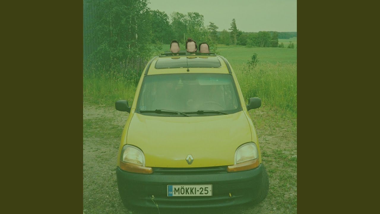 yellow kangoo