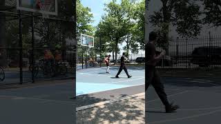  1v1 Bronx street basketball game 🔥  screenshot 4