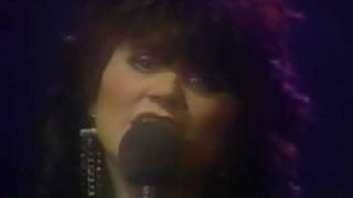 Linda Ronstadt & Smokey Robinson - Medley chords