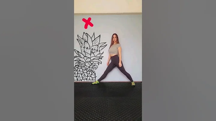 EASY Front Split Tutorial 🔥#shorts #stretching #gymnast #homeworkout #yoga #flexibility #tips