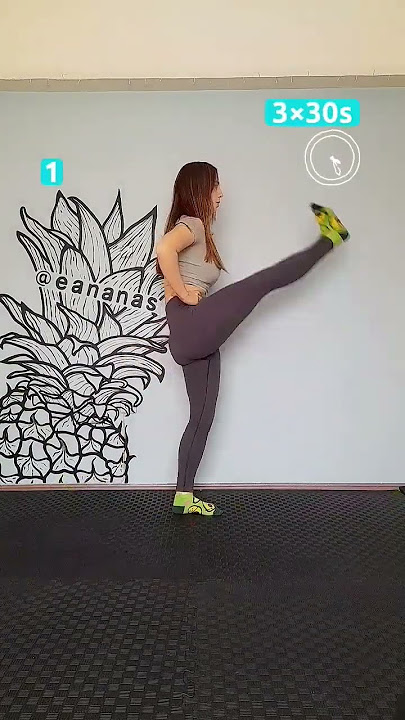 EASY Front Split Tutorial 🔥#shorts #stretching #gymnast #homeworkout #yoga #flexibility #tips