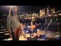 Dave Grohl playing some Nirvana の動画、YouTube動画。
