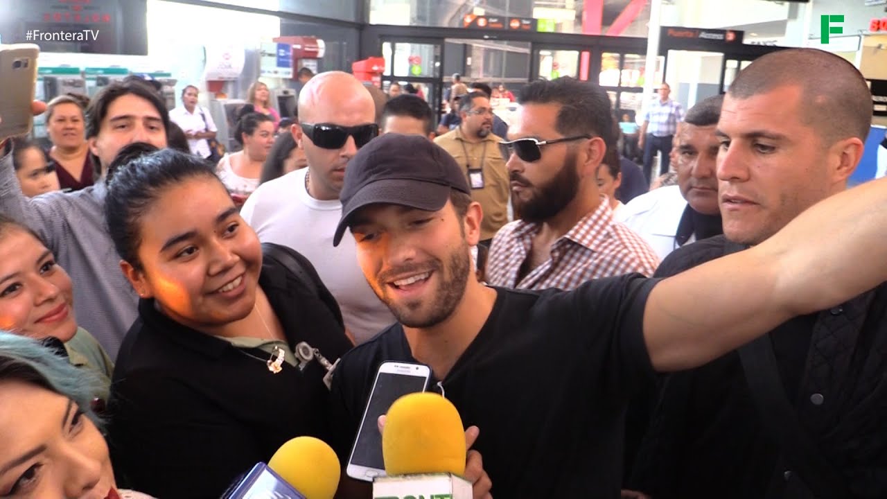 Pablo Alborán disfruta de México