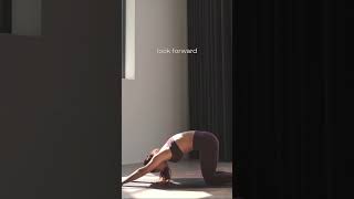 #4 Dynamic Yoga Flow Shoulder and Upper Back Warm Up