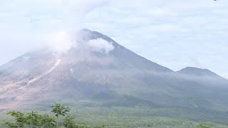 Volcano: Indonesia's Mount Semeru and observatory post | AFP