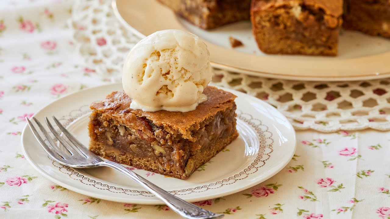 Maple Pecan Blondies   Bigger Bolder Baking