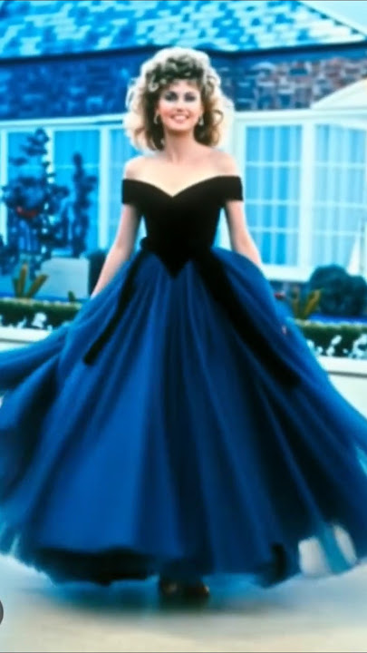 Grease Movie John Travolta Olivia Newton John #grease #johntravolta #olivianewltonjohn #vintage