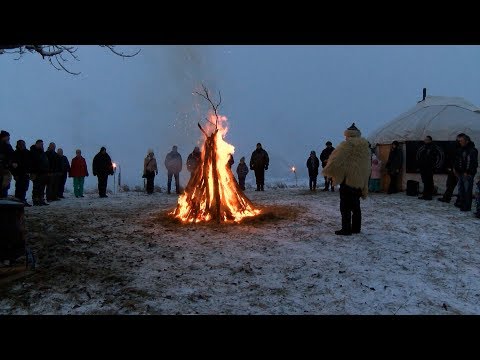 Videó: Hogyan ünneplik A Téli Napfordulót Szerte A Világon? - Alternatív Nézet