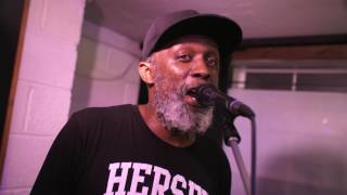 Frankie Oliver Session 'Find It Quick' with Selwyn Brown of Steel Pulse