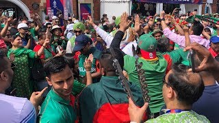 আইসিসি ক্রিকেট বিশ্বকাপ ২০১৯: বাংলাদেশ-দক্ষিণ আফ্রিকা ম্যাচে দর্শকের বিনোদন screenshot 3
