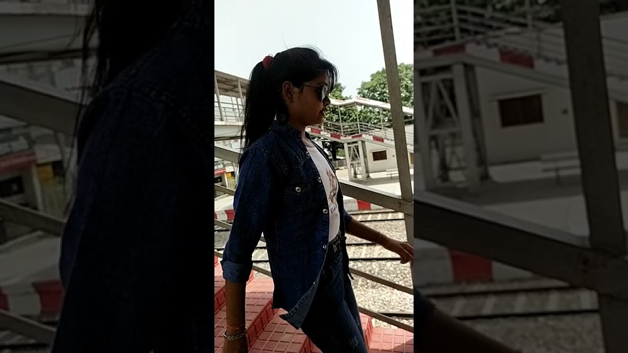 Badaun City Shooting On Badaun City Railway station बदायूँ ब्लोग शूटिंग पहली बारRaveenakk all in one