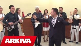 Labinot Rexha (NOTI) - Gezuar 2015 (Official Video HD)