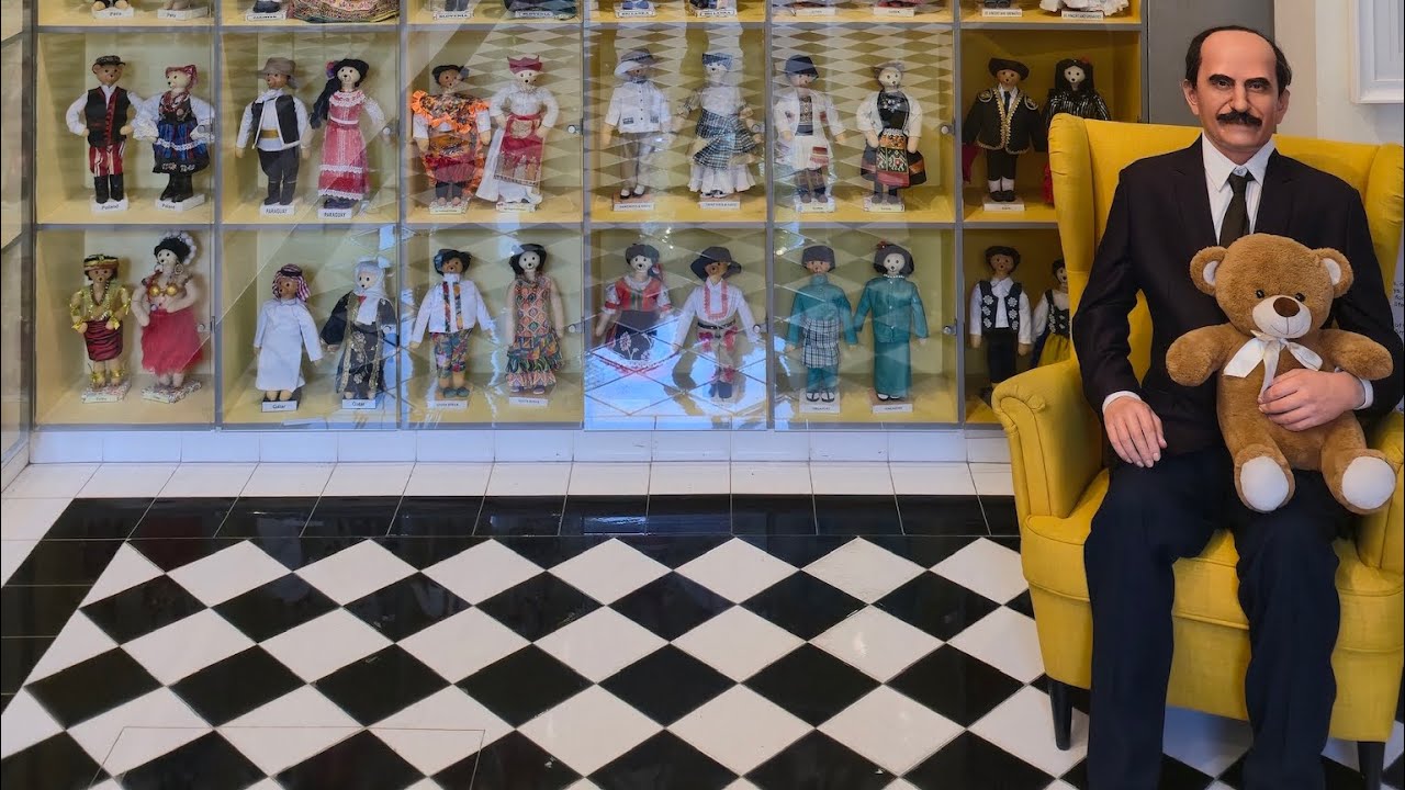 Pondicherry/Art gallery/museum/Wax statue/French colony 