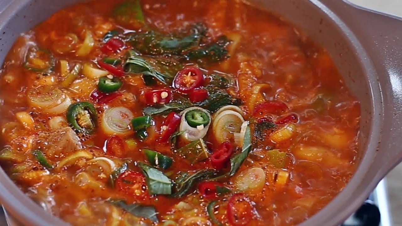 Red pepper paste stew with plenty of meat YouTube