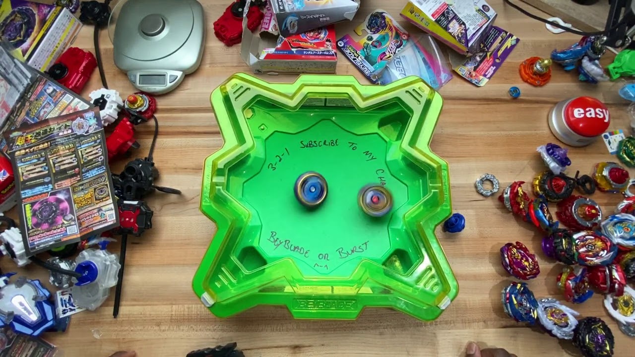 Pião BEYBLADE Lançador Hypersphere Tact Leviathan L5