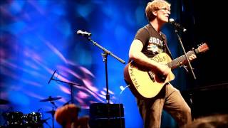 Hank Green-A Song About an Anglerfish Live