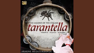 Video thumbnail of "Arakne Mediterranea - Pizzica Taranta"