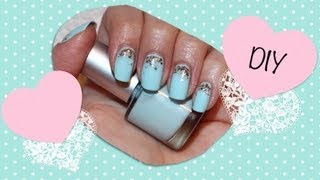 DIY Tiffany Blue Nail Polish (Mixing Colors)