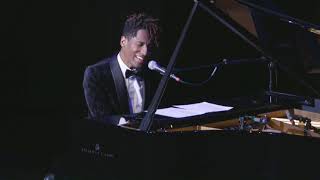 Jon Batiste honors NMPA Songwriter Icon, LinManuel Miranda