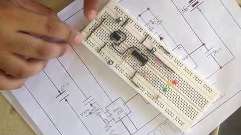 Case study logic design video traficlight using 555 timer and 4017IC